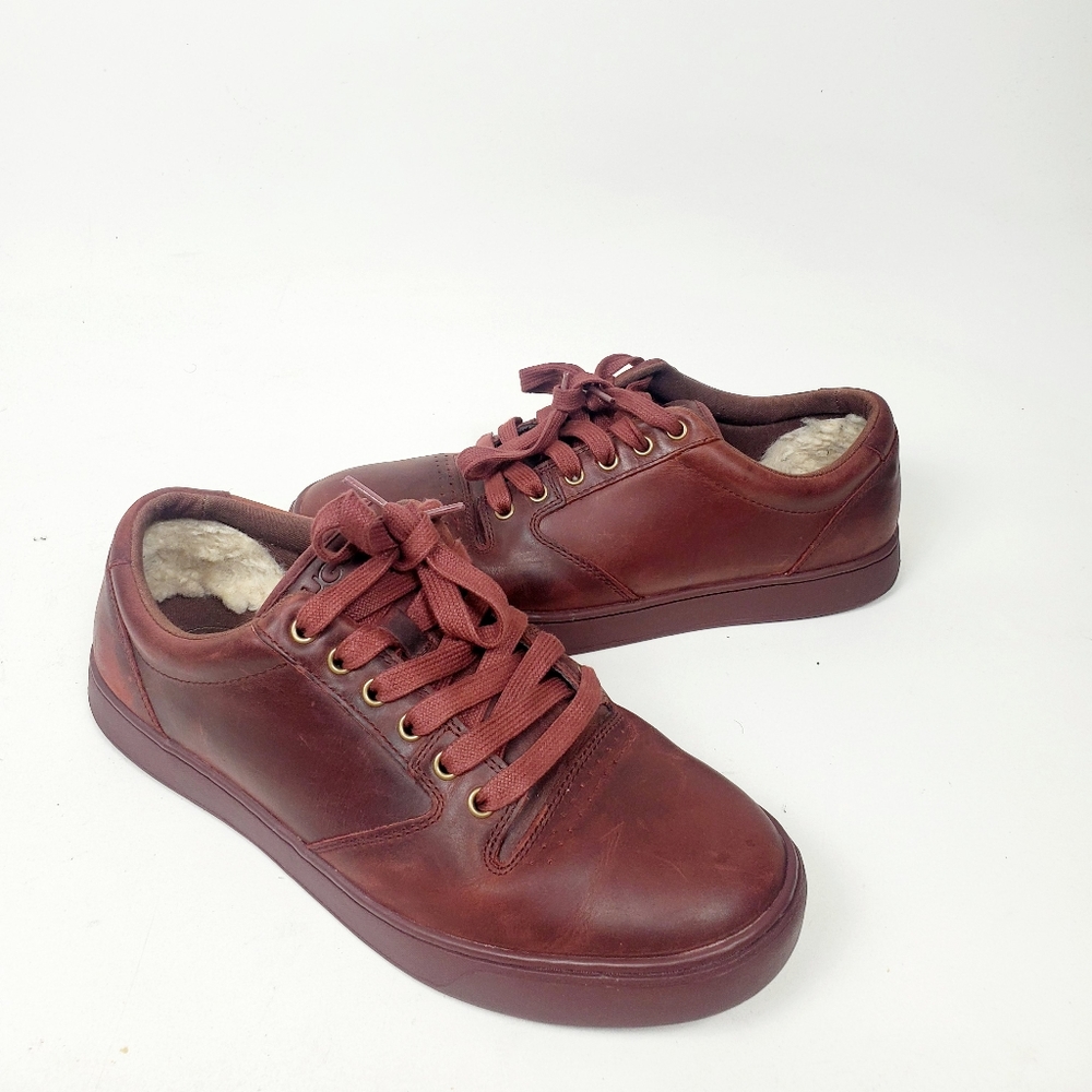 Ugg 1002230 Burgundy Red Leather Sneakers low Shoe